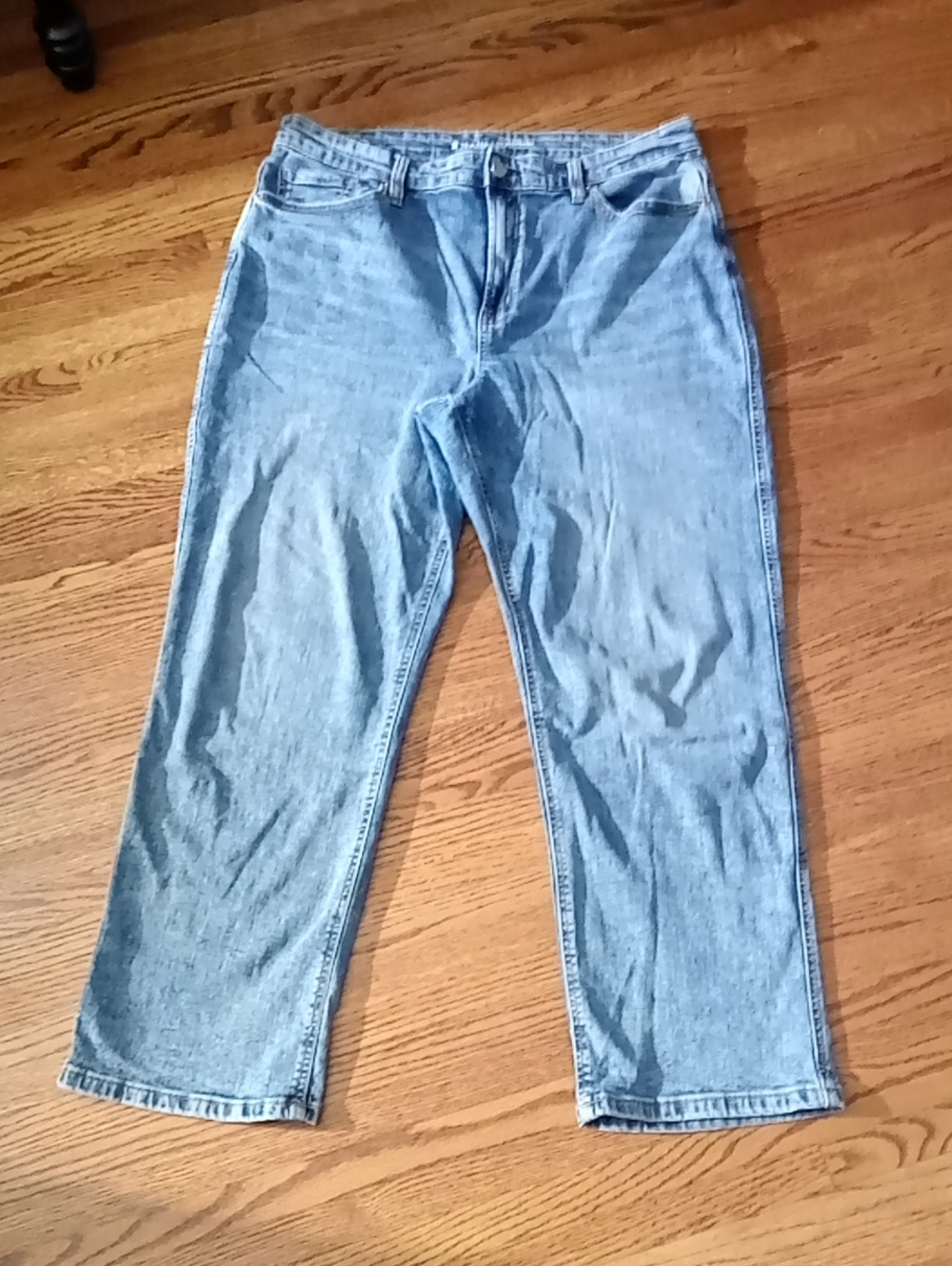 R Jeans 90s Straight Size 32 W 18" R 12" I 28.5" Stretch